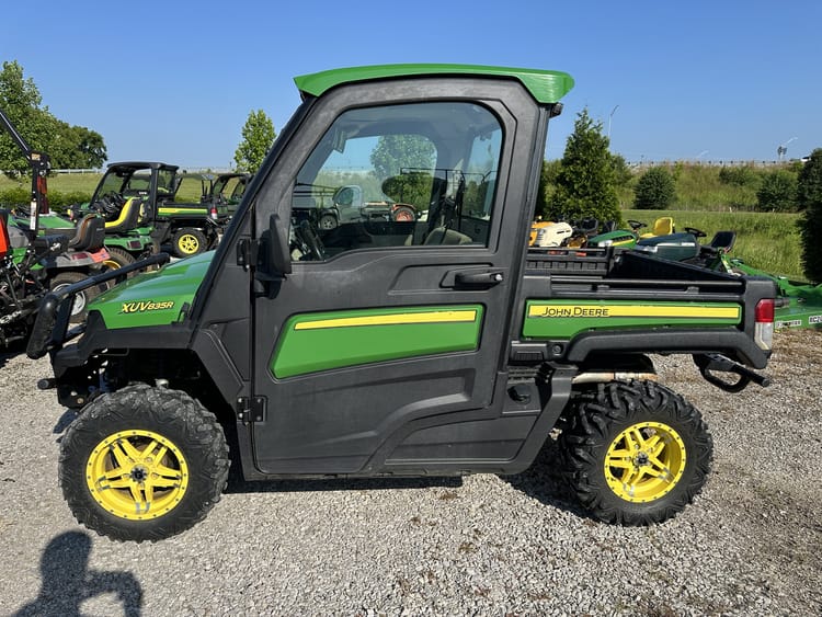 2019 John Deere XUV 835R Image
