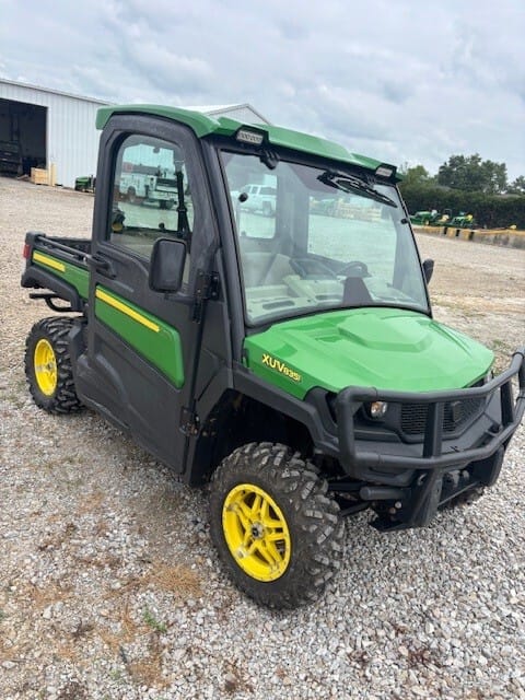 2019 John Deere XUV 835R Image