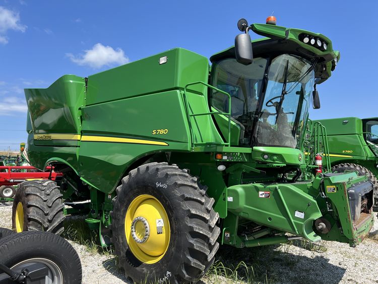 2019 John Deere S780