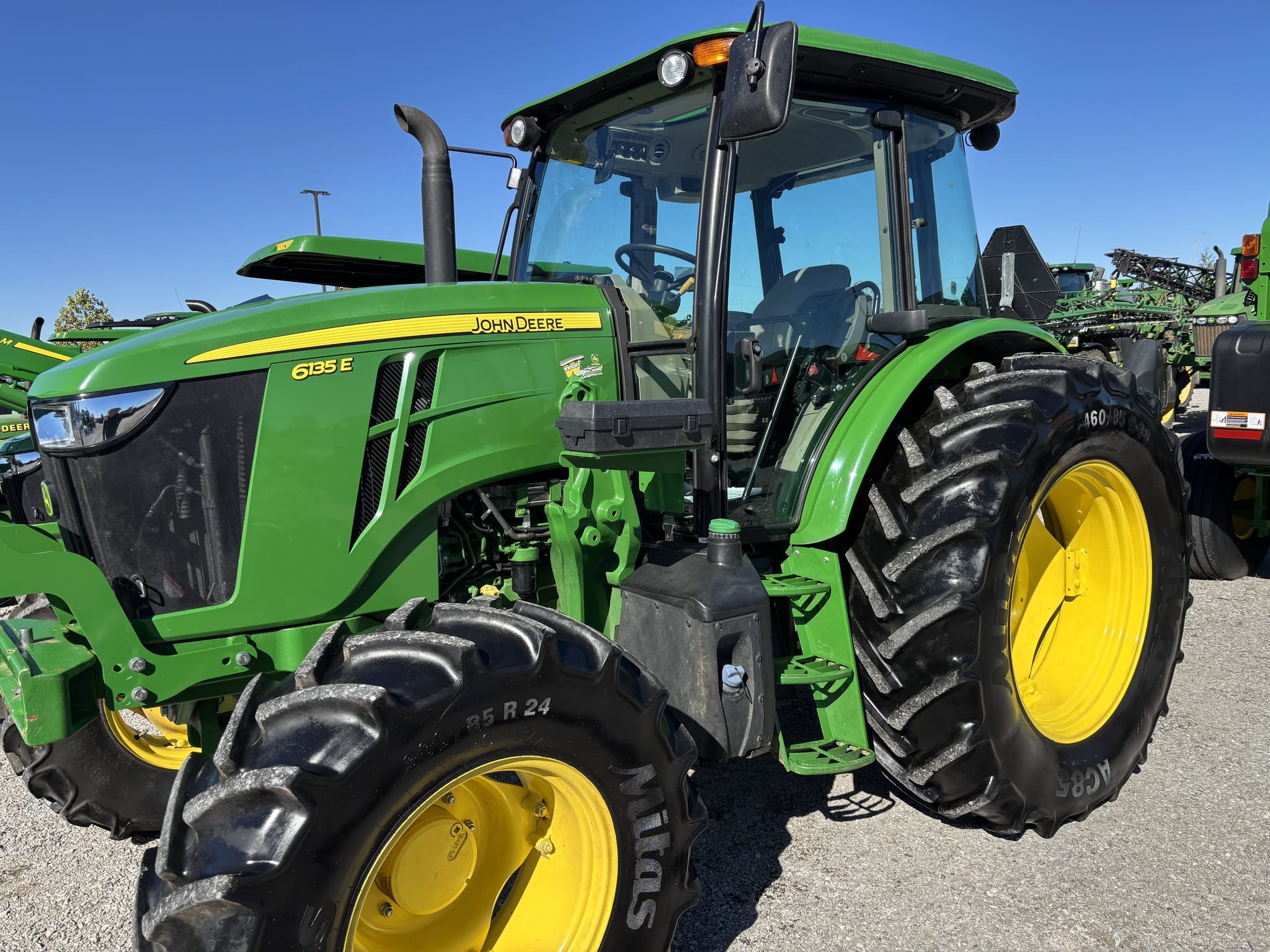 2021 John Deere 6135E Image