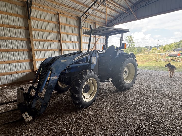 2001 New Holland TN75S Image