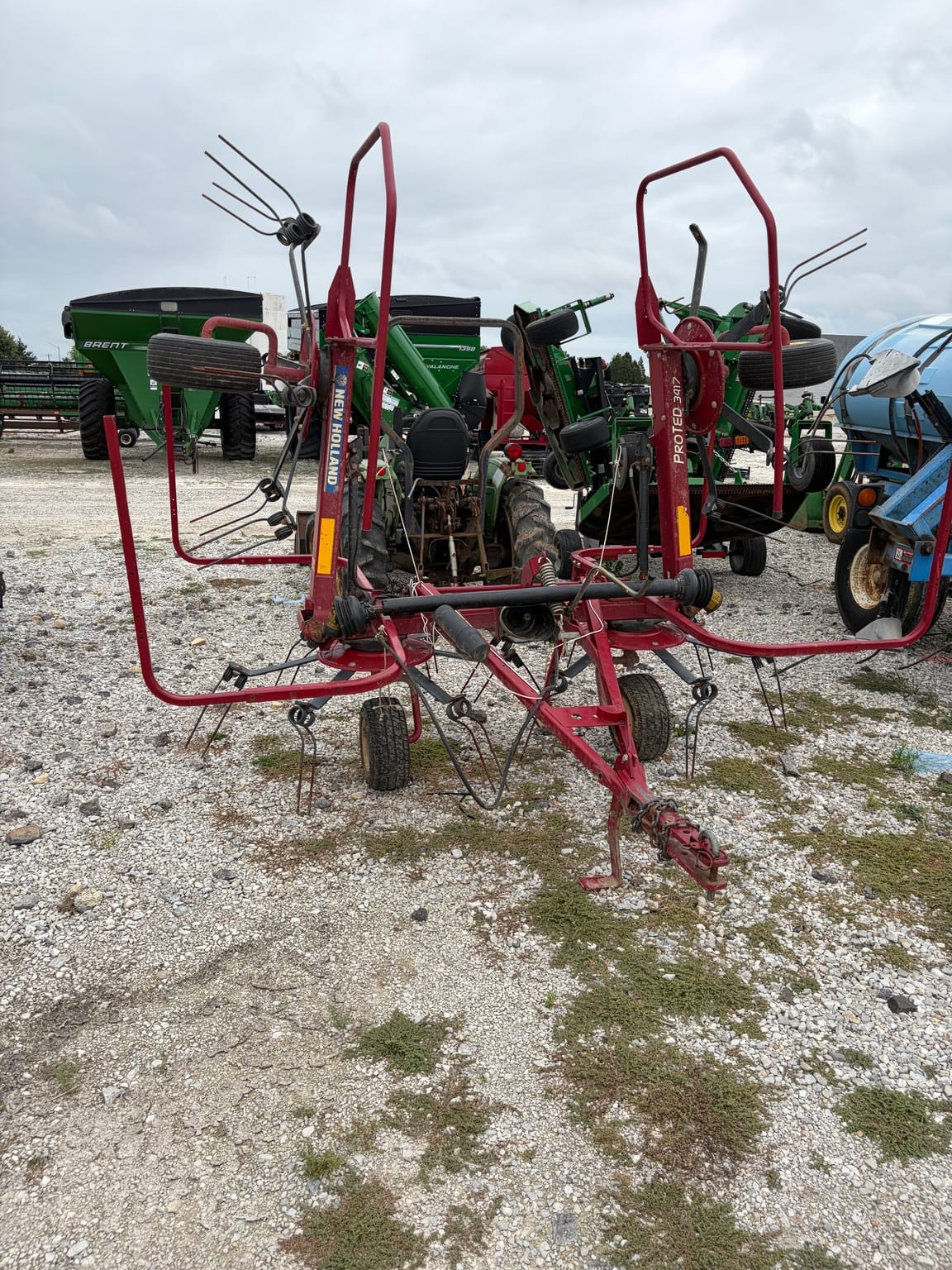 2016 New Holland 3417 Image