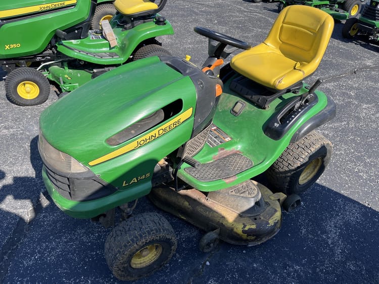 2010 John Deere LA145 Image