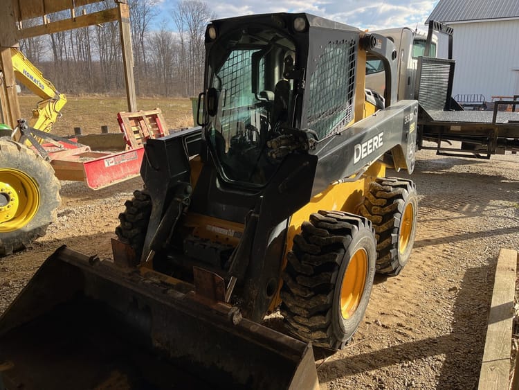 2011 John Deere 332D Image