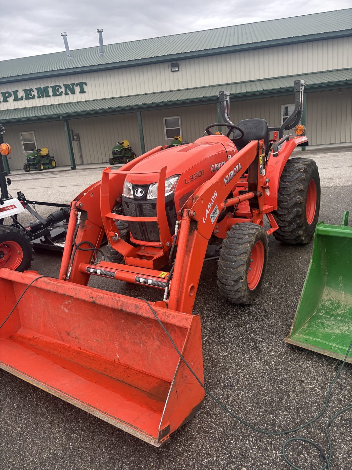 2017 Kubota L3301 Image