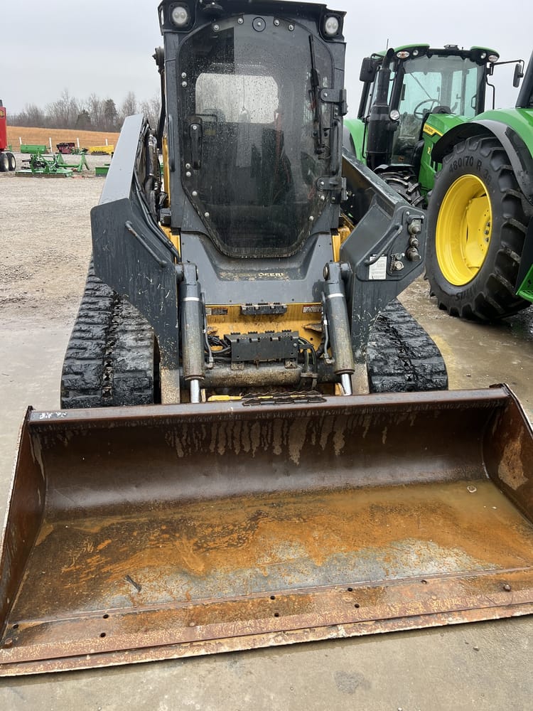 2023 John Deere 333G Image