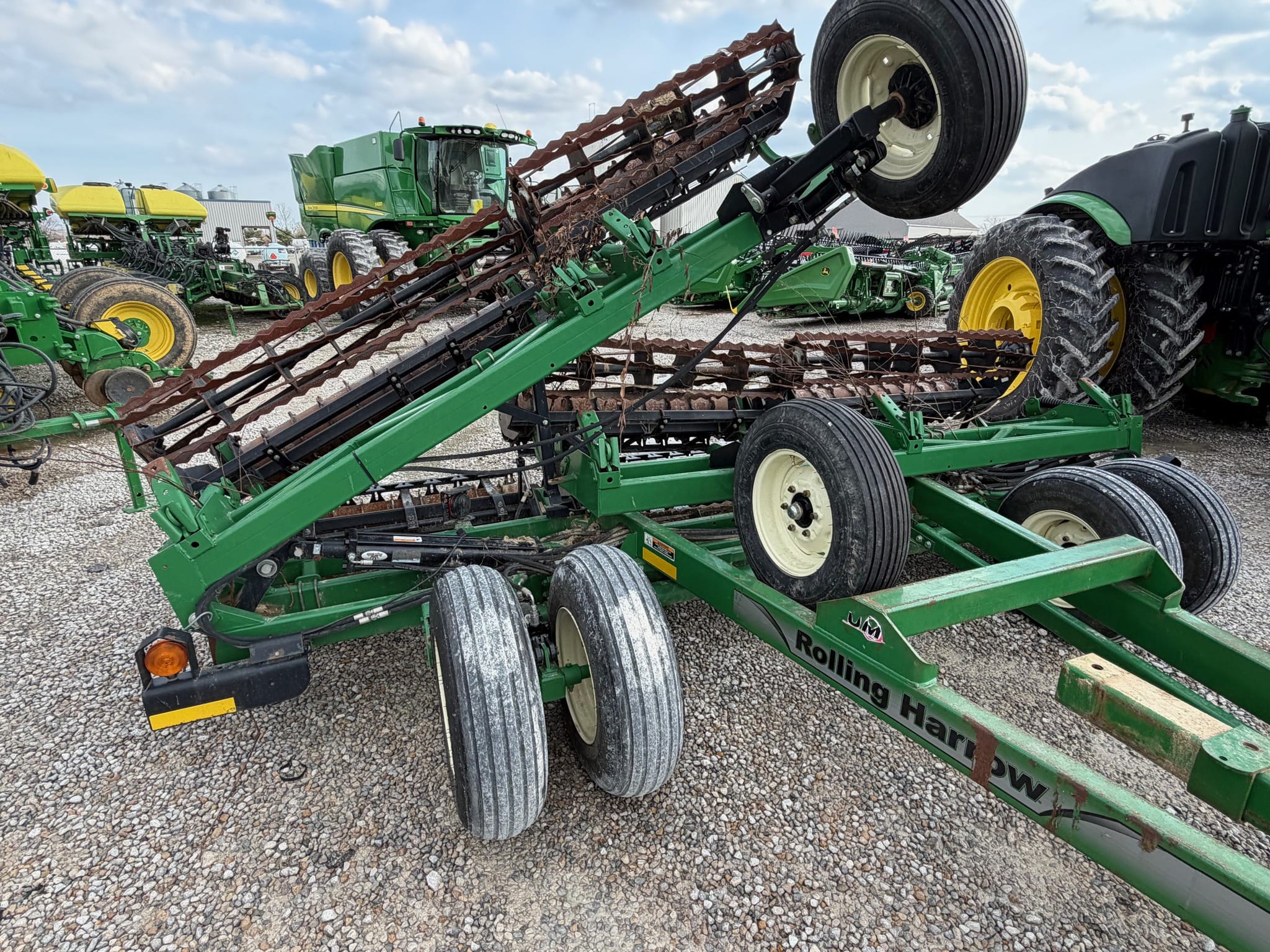 2017 Unverferth 1245D Image