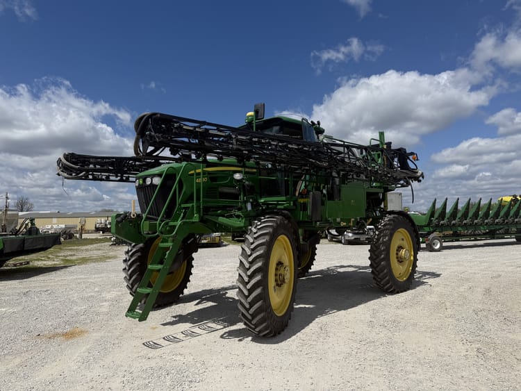 2011 John Deere 4830 Image