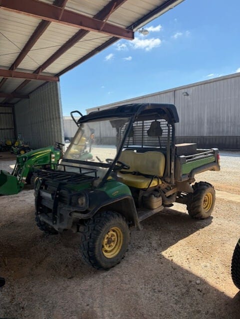 2011 John Deere XUV 825I GREEN Image
