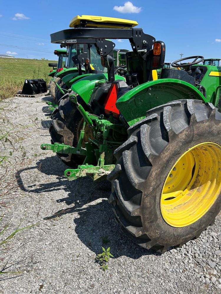 2024 John Deere 5075E