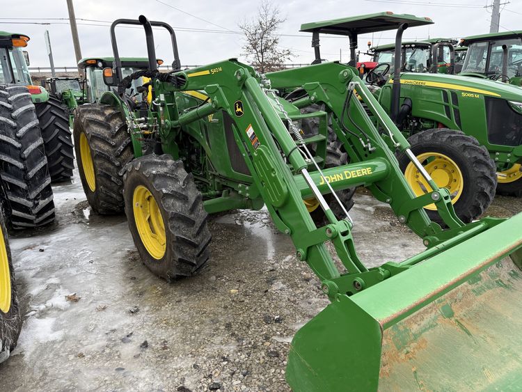 2023 John Deere 5105M Image