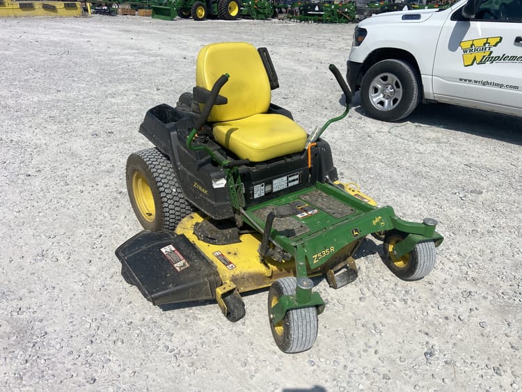 2016 John Deere Z535R Image