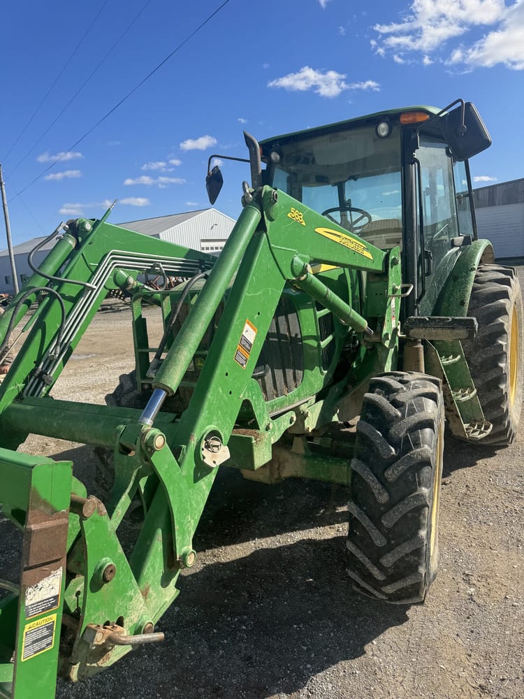 2009 John Deere 6100D Image