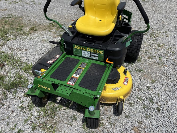 2019 John Deere Z345R Image