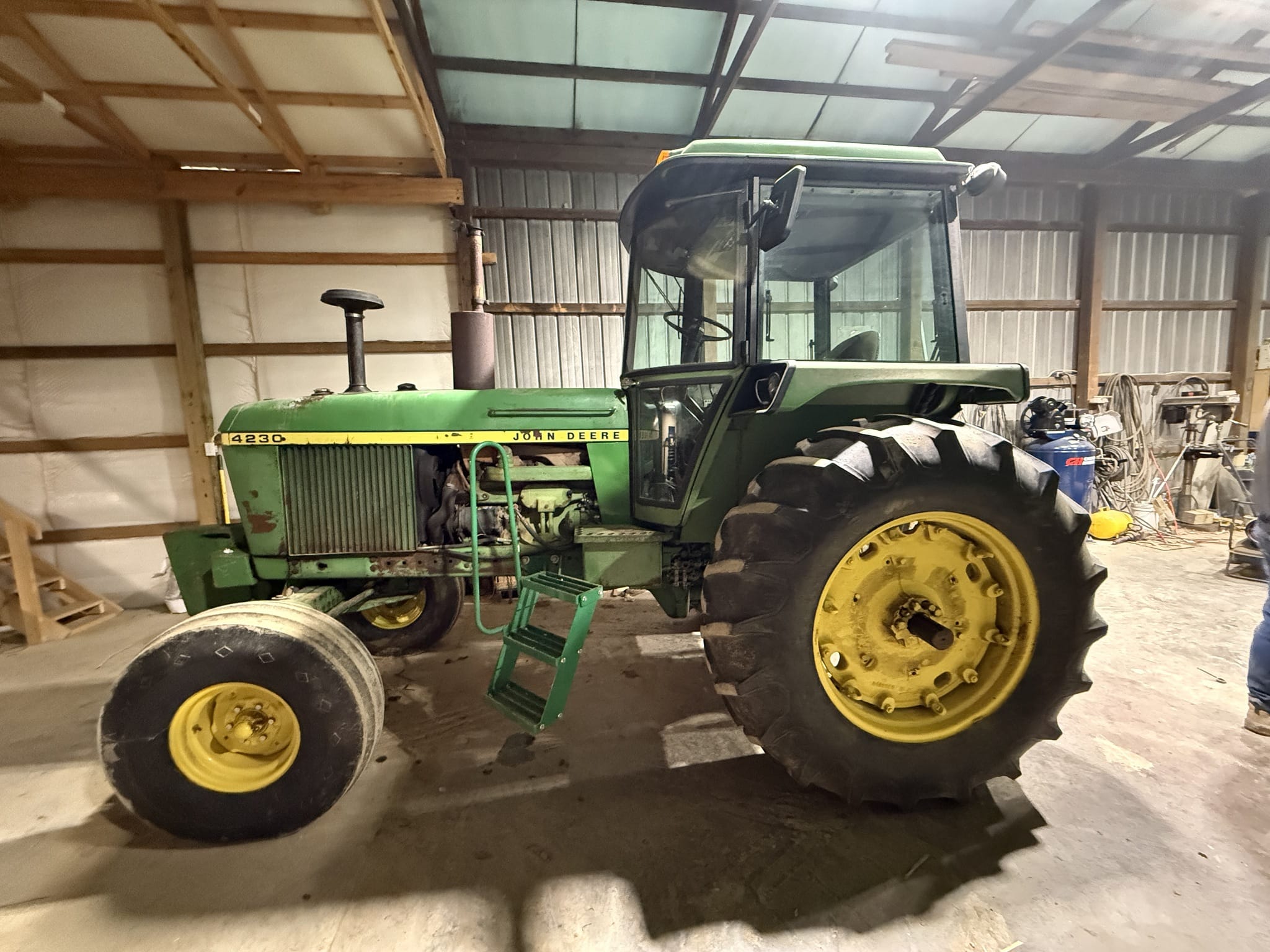 1973 John Deere 4230 Image