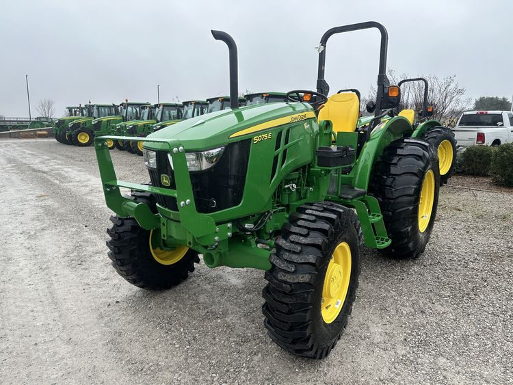 2024 John Deere 5075E