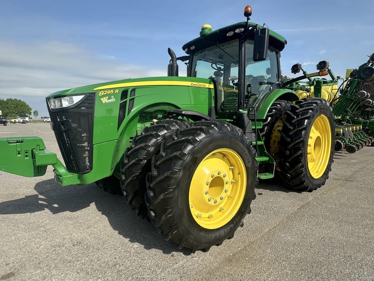2019 John Deere 8295R Image