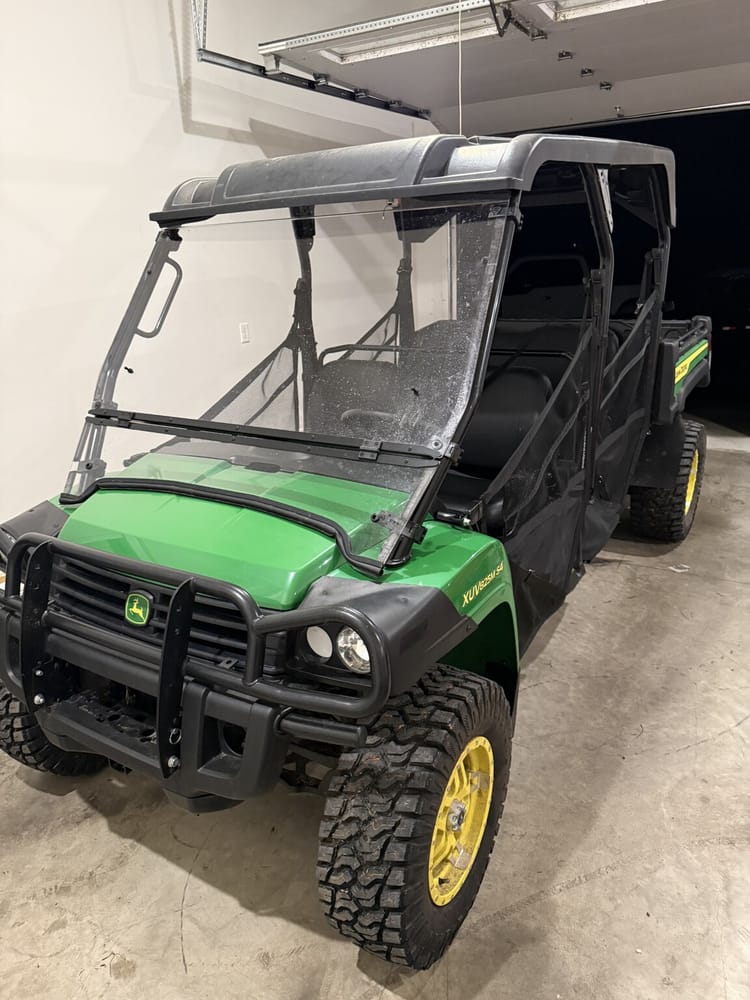 2024 John Deere XUV 825M S4 Image