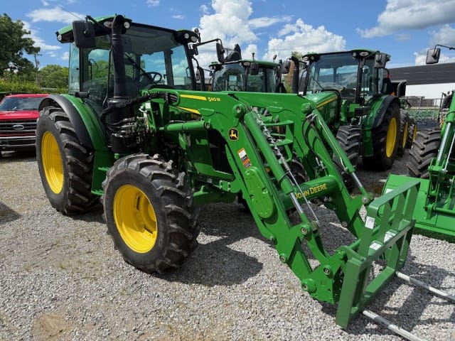 2022 John Deere 5115M Image