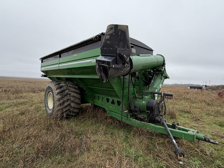 2017 Unverferth 1396 Image