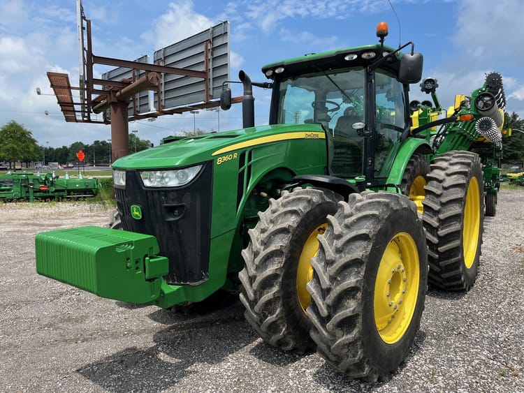 2013 John Deere 8360R Image
