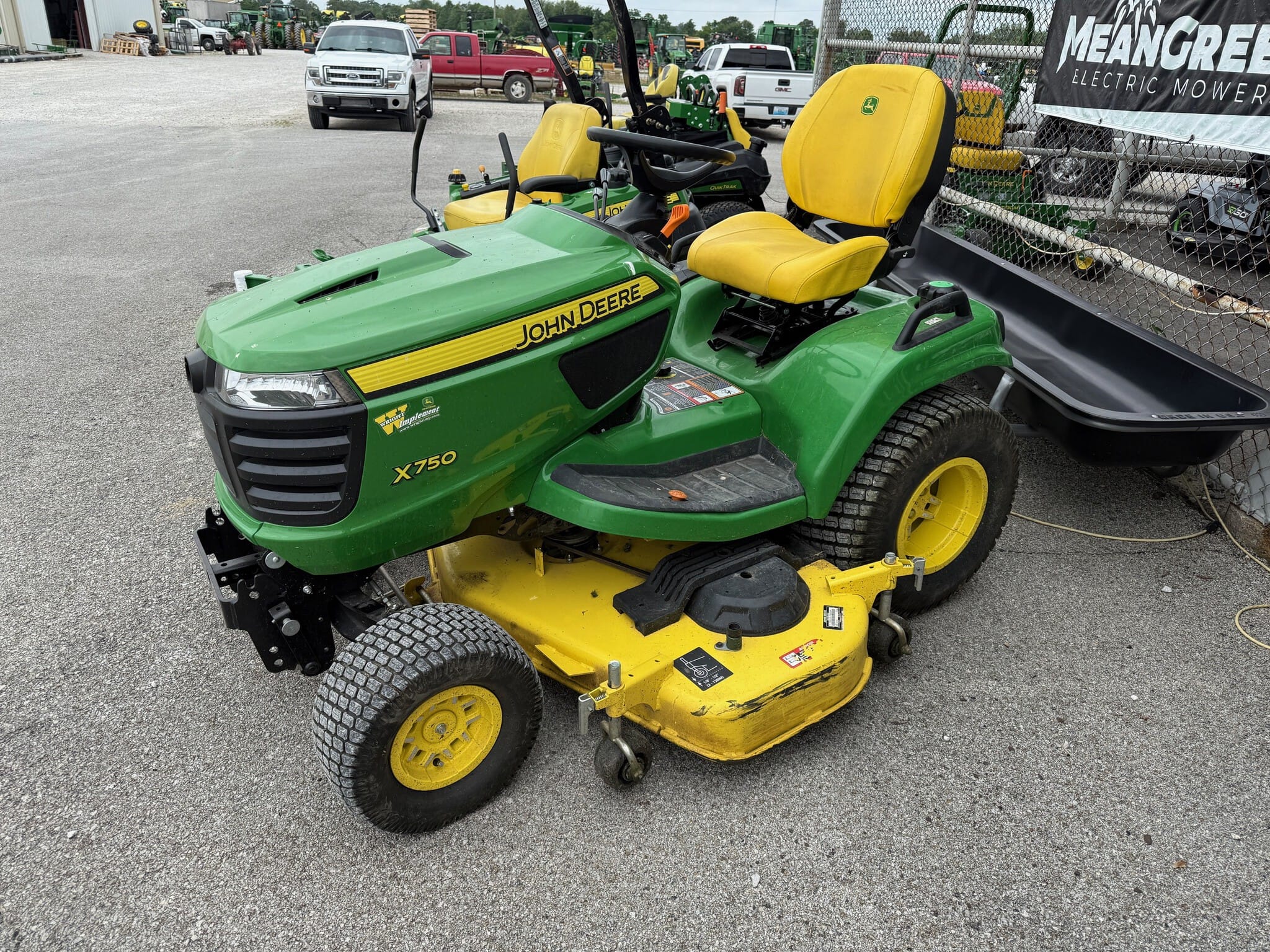 2020 John Deere X750 Image