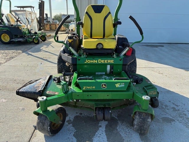 2020 John Deere Z740R Image