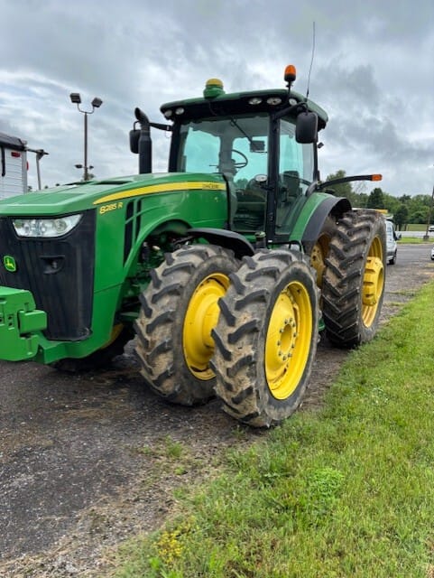 2012 John Deere 8285R Image