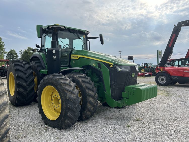 2023 John Deere 8R 410