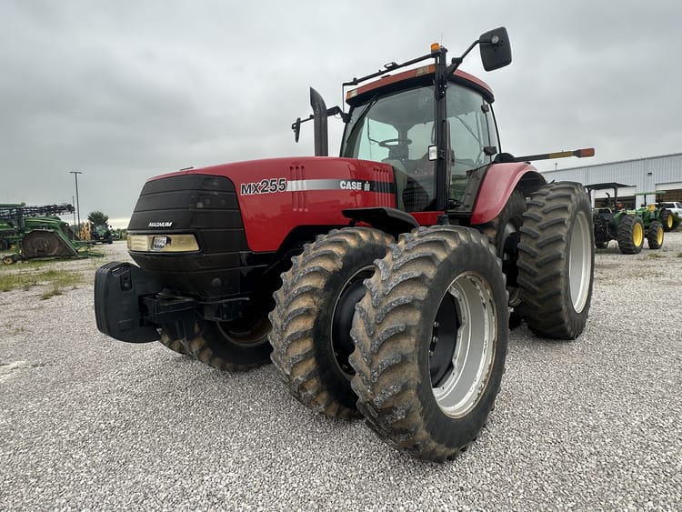 2003 Case IH MX255 Image