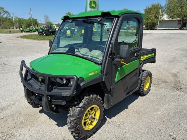2023 John Deere XUV 835R Image