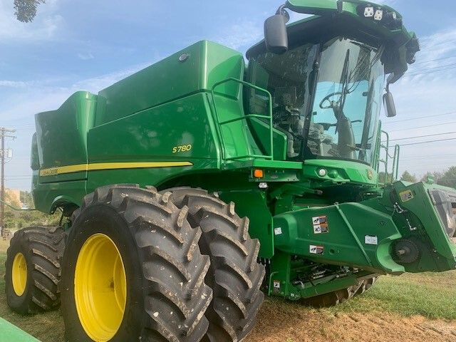 2023 John Deere S780