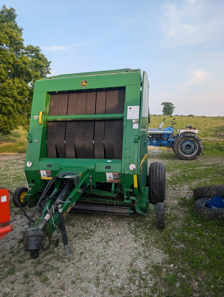 2016 John Deere 569 Std Image