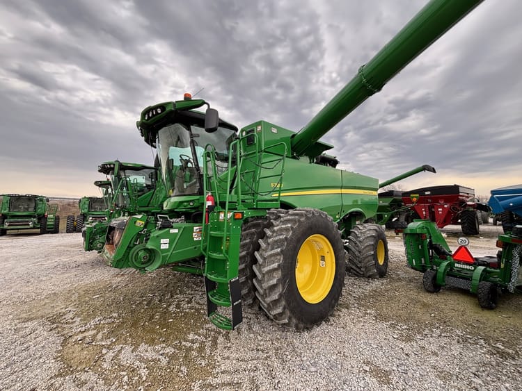 2019 John Deere S780 Image