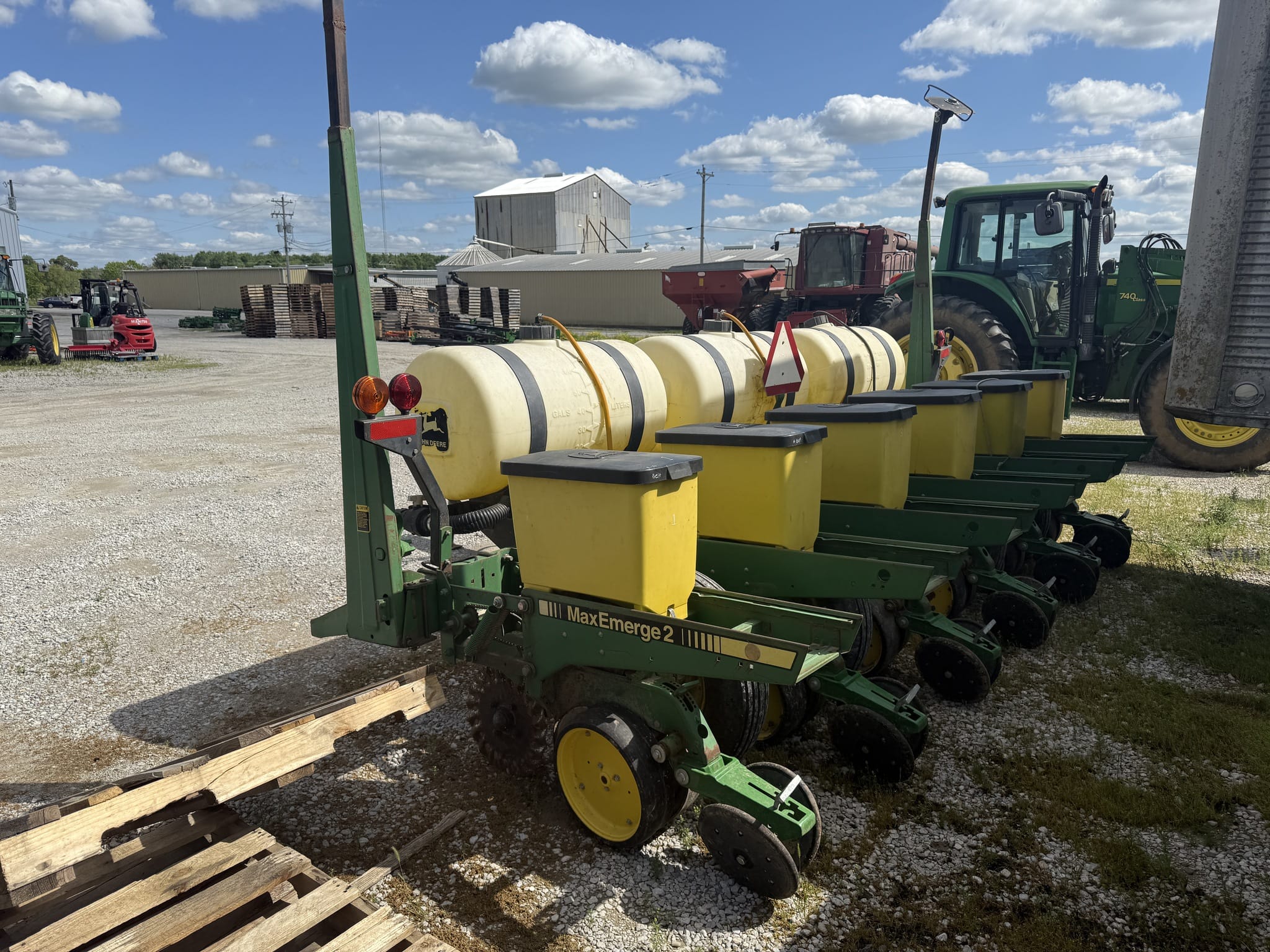 1994 John Deere 7200 Image