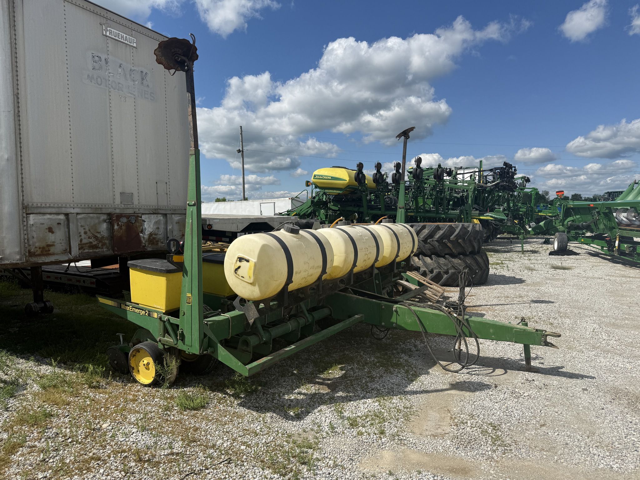 1994 John Deere 7200 Image