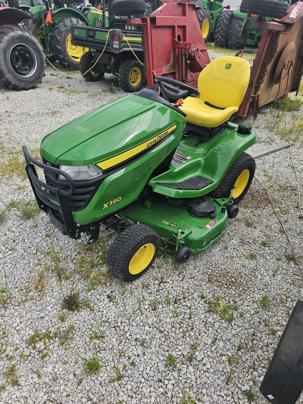 2024 John Deere X390 Image