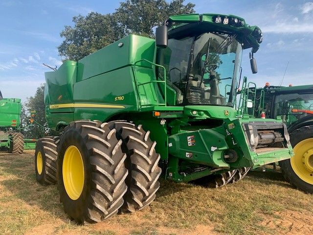 2023 John Deere S780