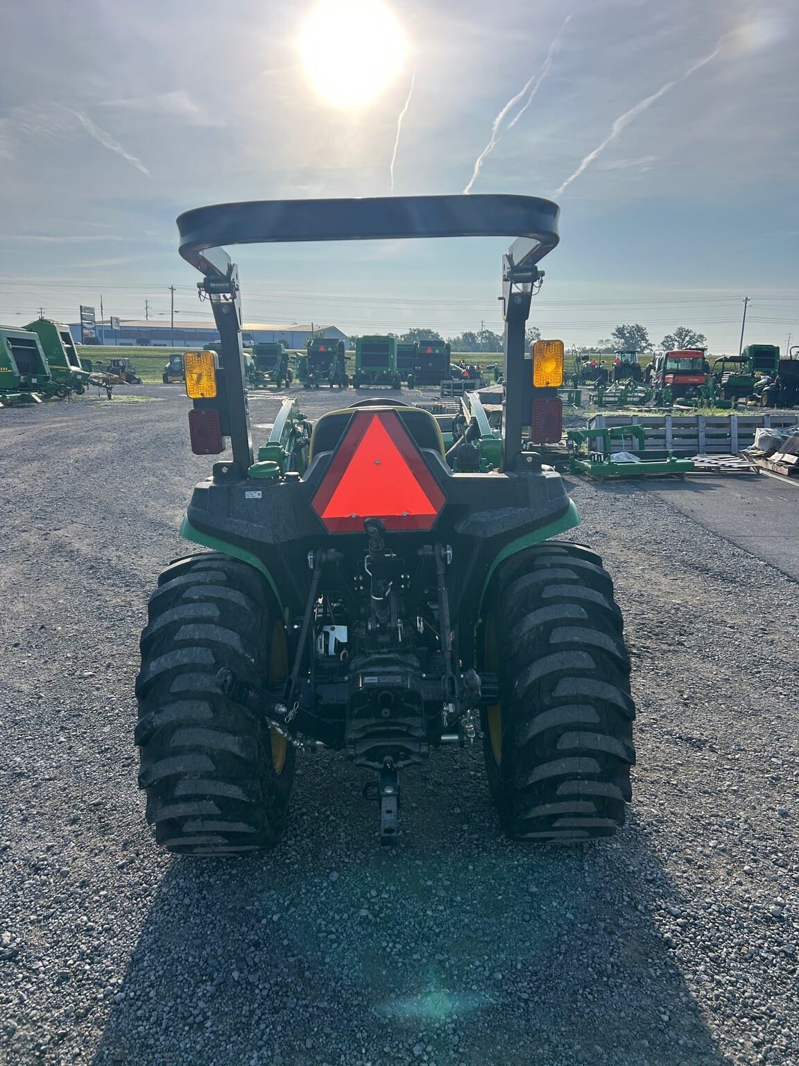 2022 John Deere 3025E Image