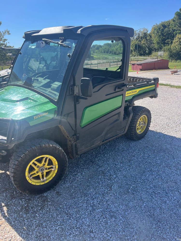 2024 John Deere XUV 835M Image