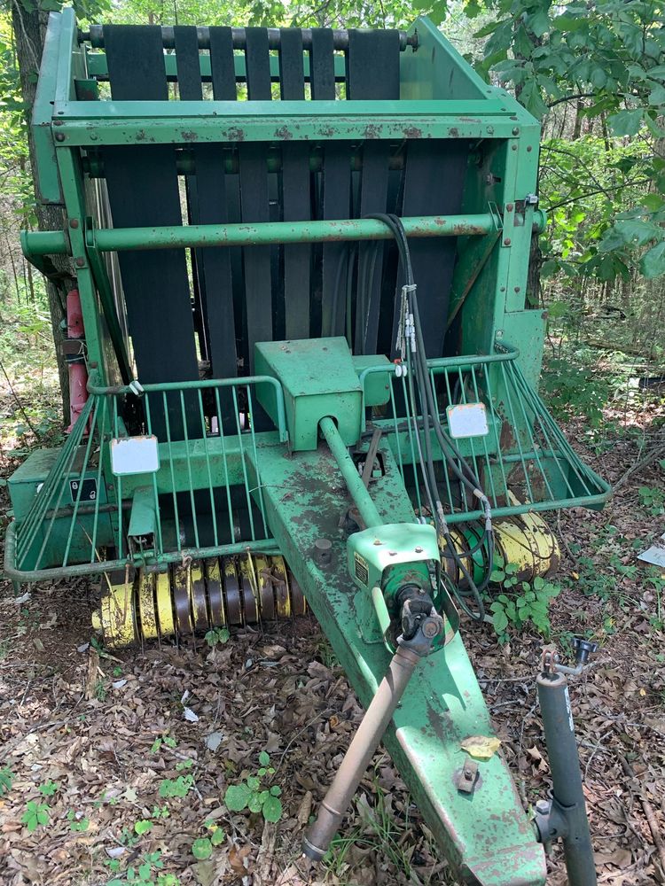 1976 John Deere 510 Image