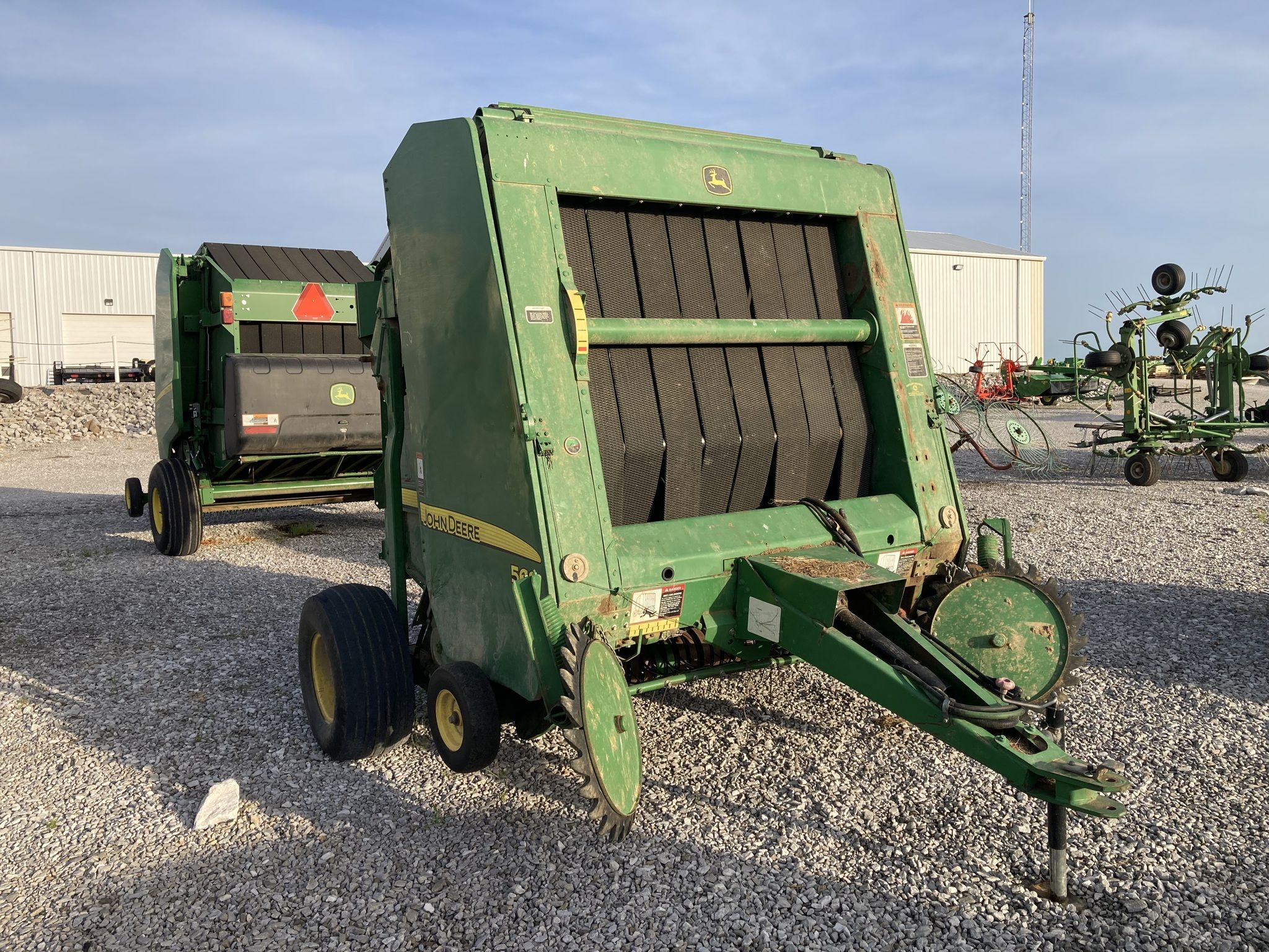 2009 John Deere 568 Image