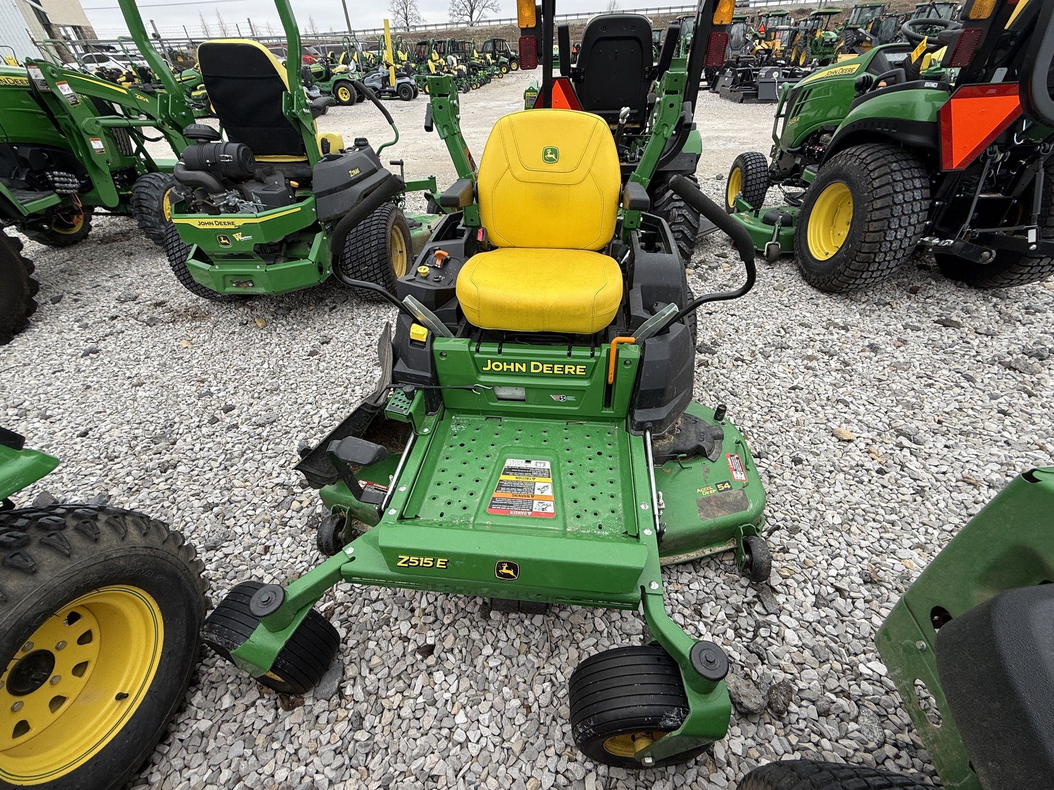 2023 John Deere Z515E Image