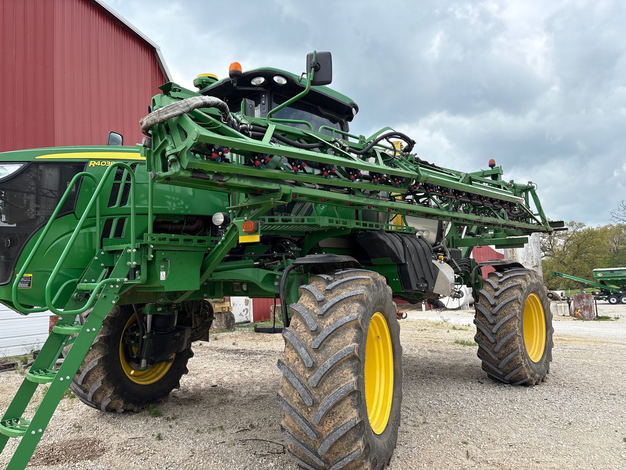2018 John Deere R4038 Image