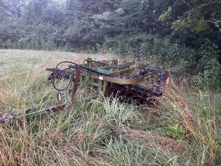 1993 John Deere 620 Image