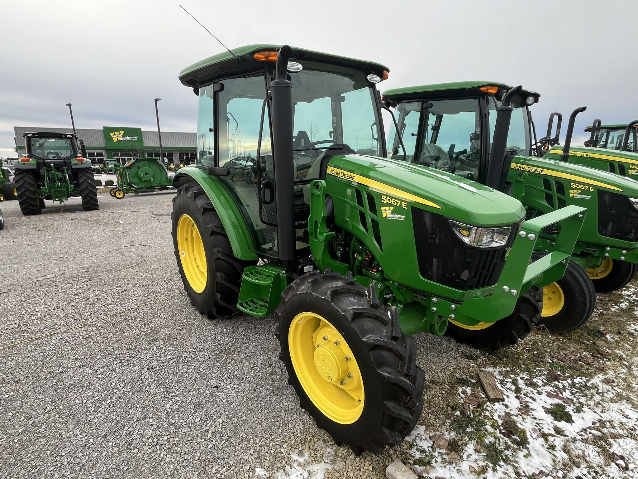 2023 John Deere 5067E