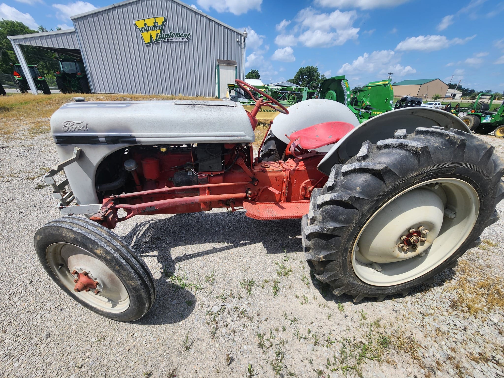 Ford 8N Image