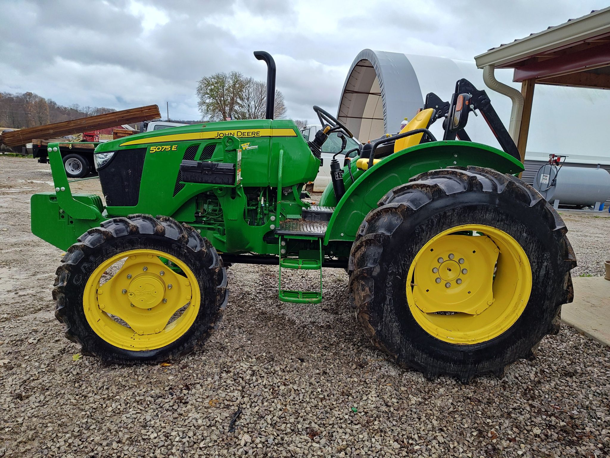 2022 John Deere 5075E Image