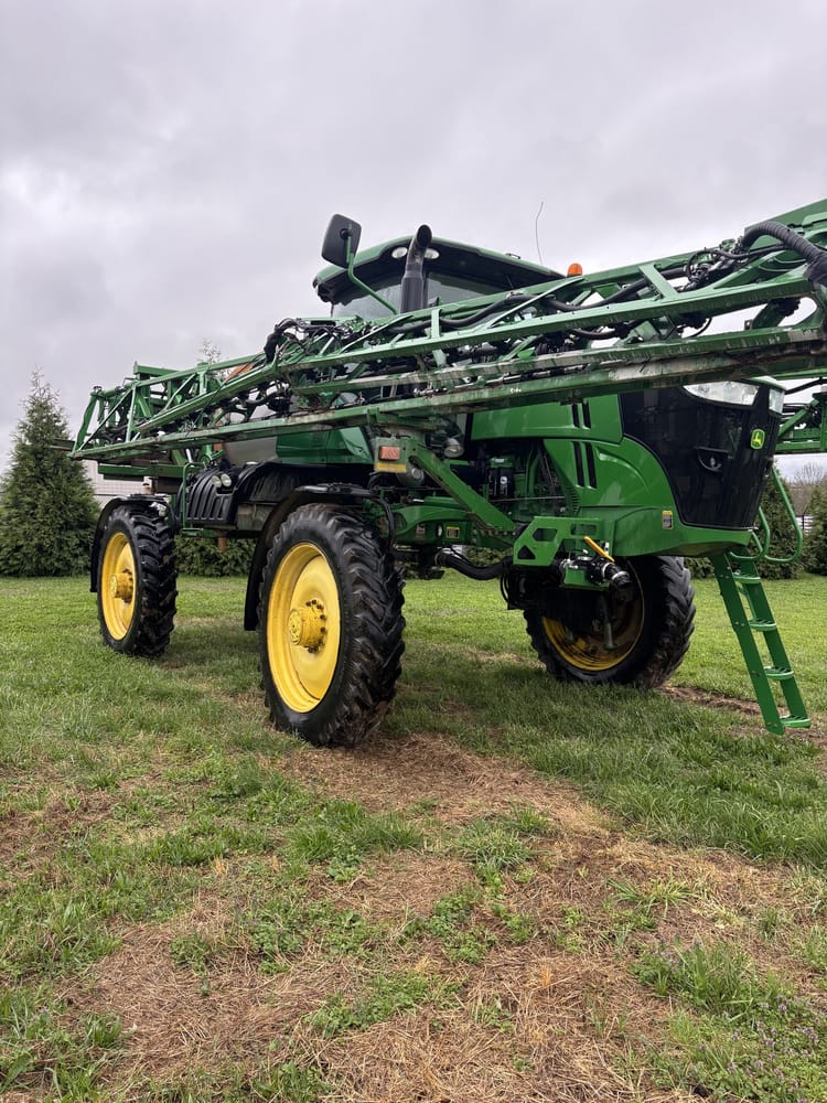 2014 John Deere R4038 Image