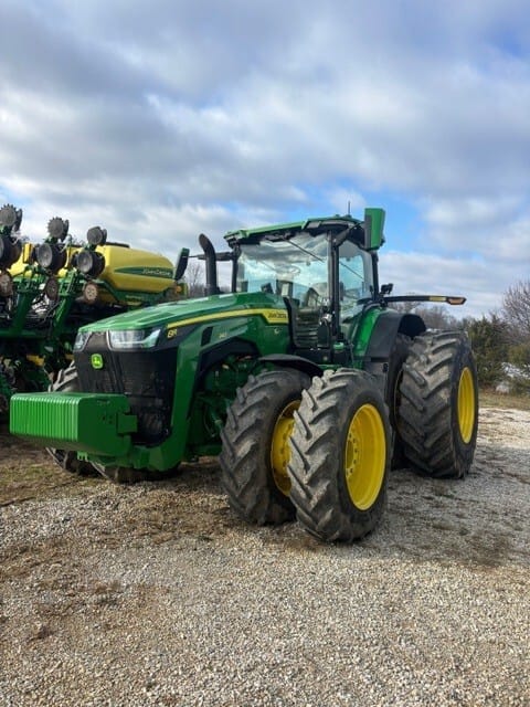 2024 John Deere 8R 340 Image